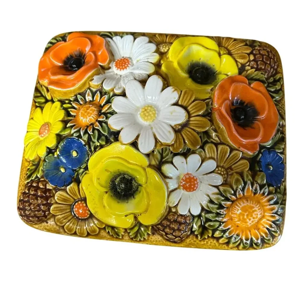 Beautiful Ceramic Vintage 2Pc Dish‎ with Flowers 7